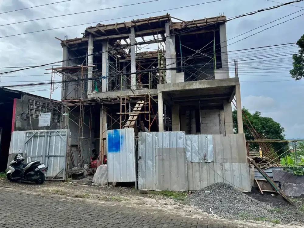 RUMAH KOST SETENGAH JADI MULAWARMAN UNDIP TEMBALANG