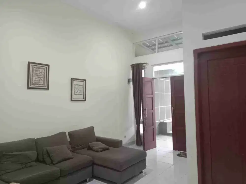 Hot.. Rumah Cluster dan 2 Kios Cuma 640 Juta Dekat GOR Pakansari