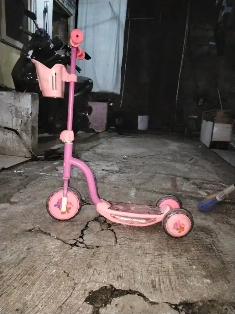 skuter anak anak
