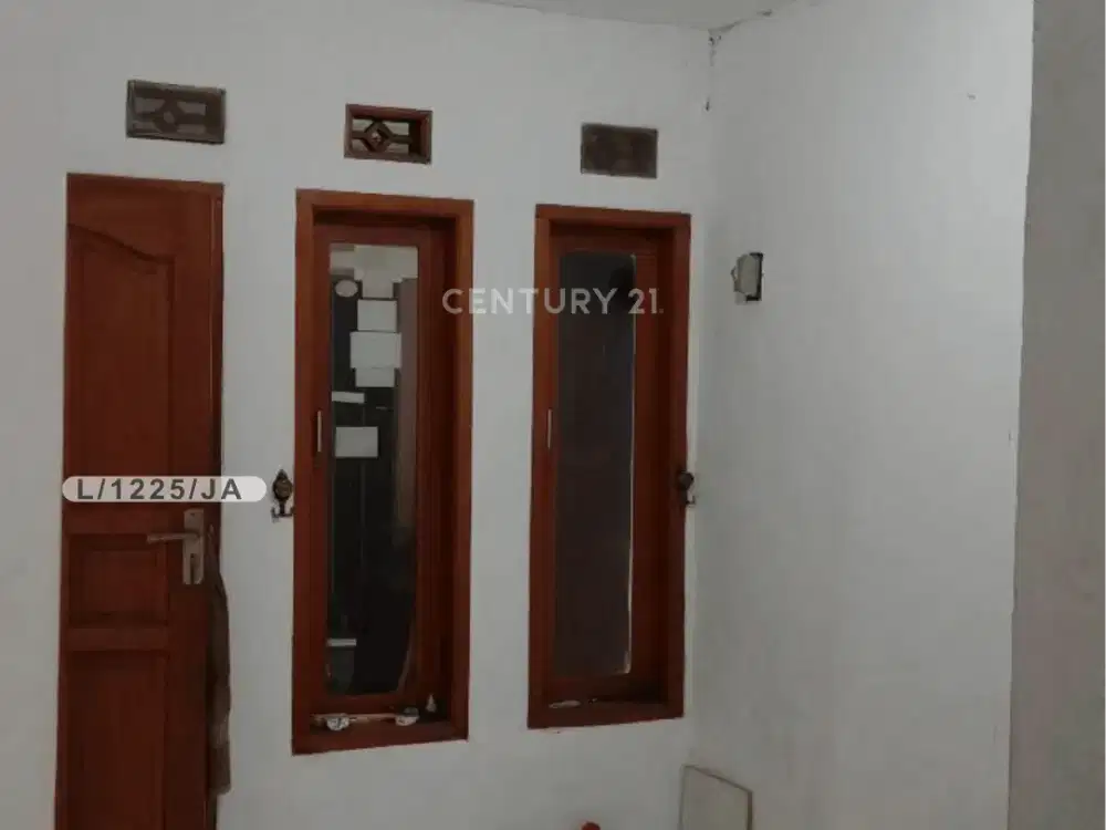 Rumah Siaop Huni Dan Nyaman Lokasi Strategis Di Cipageran Cimahi