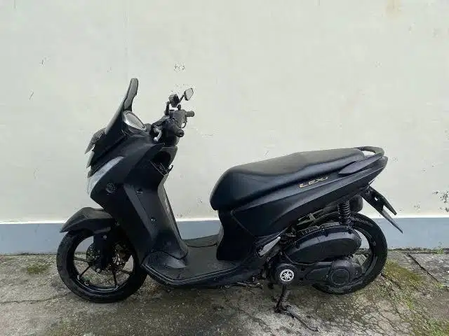 Lexi 2019 dijual cepat dan mulus dan mesin masih halus