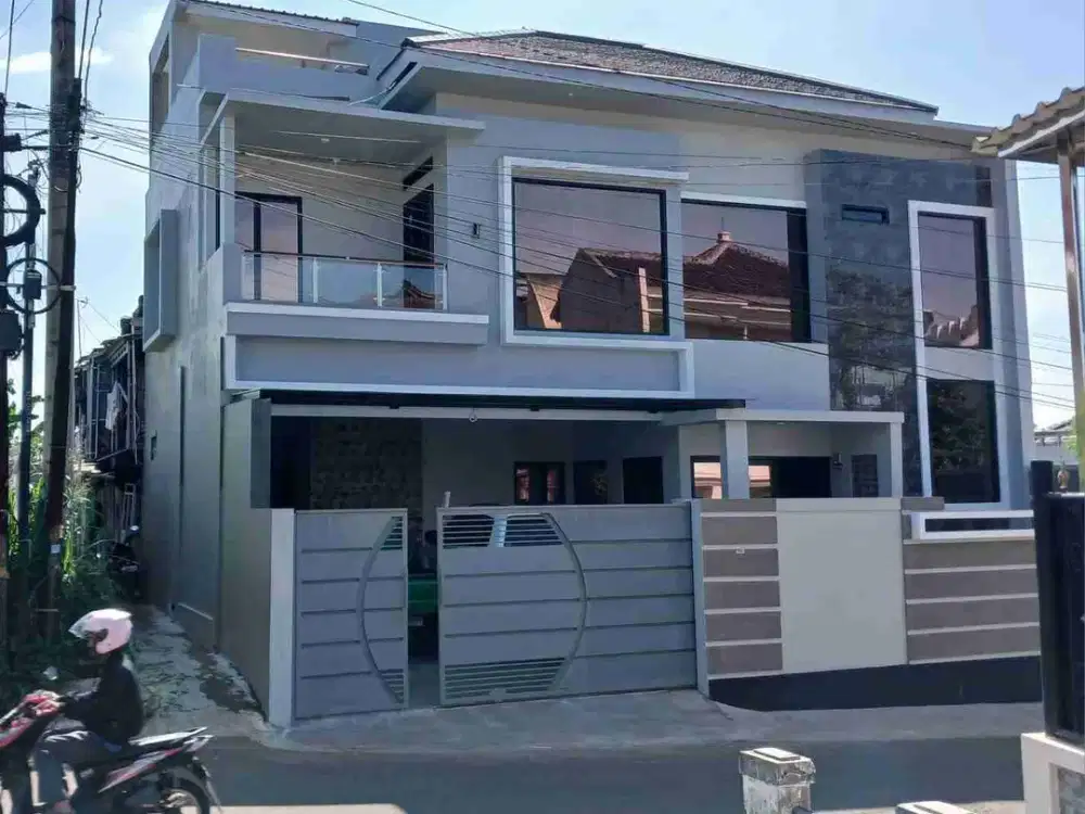 Rumah Mewah Pusat Kota Sukabumi Belakang Superindo Ciaul