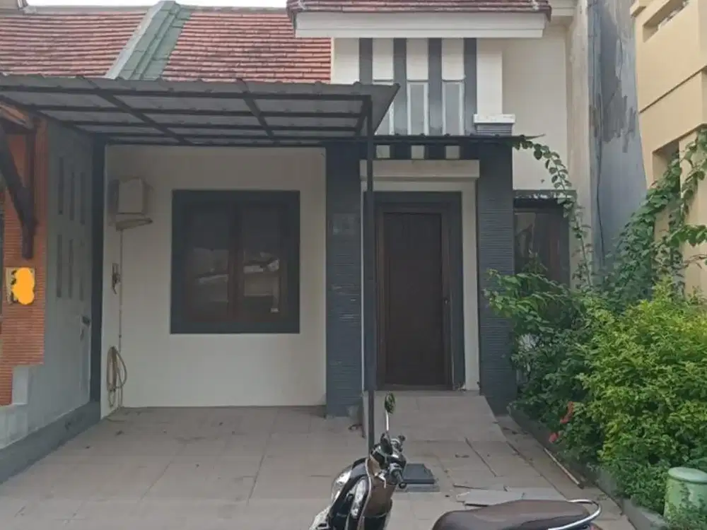 DISEWAKAN RUMAH LEGENDA WISATA CIBUBUR  2+ 1 KAMAR TIDUR