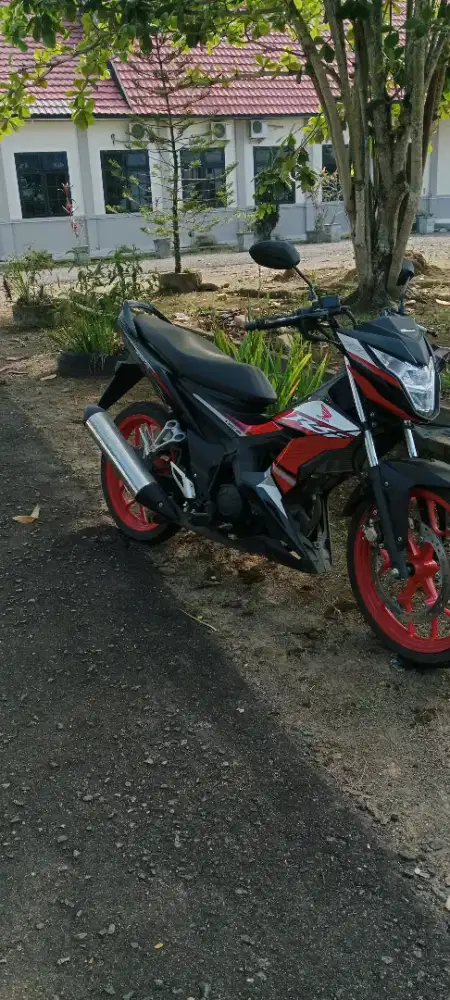 Honda sonic 150 cc