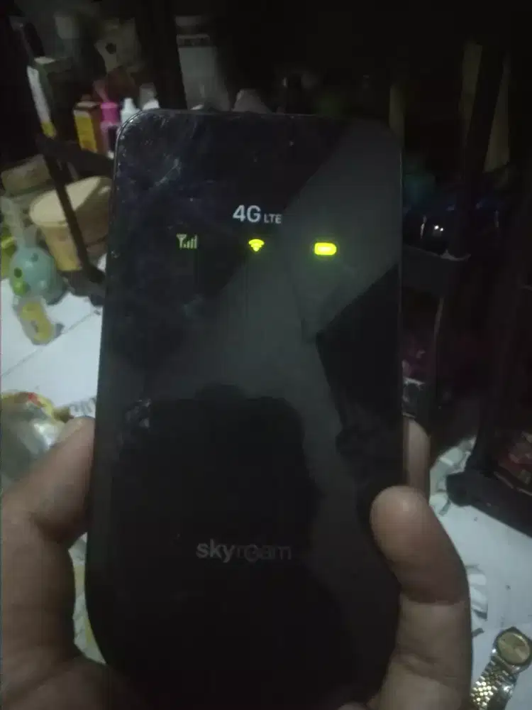 Modem skyroam 4g mate traveling