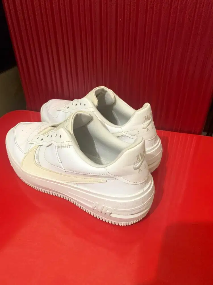 Sepatu woman nike air force original