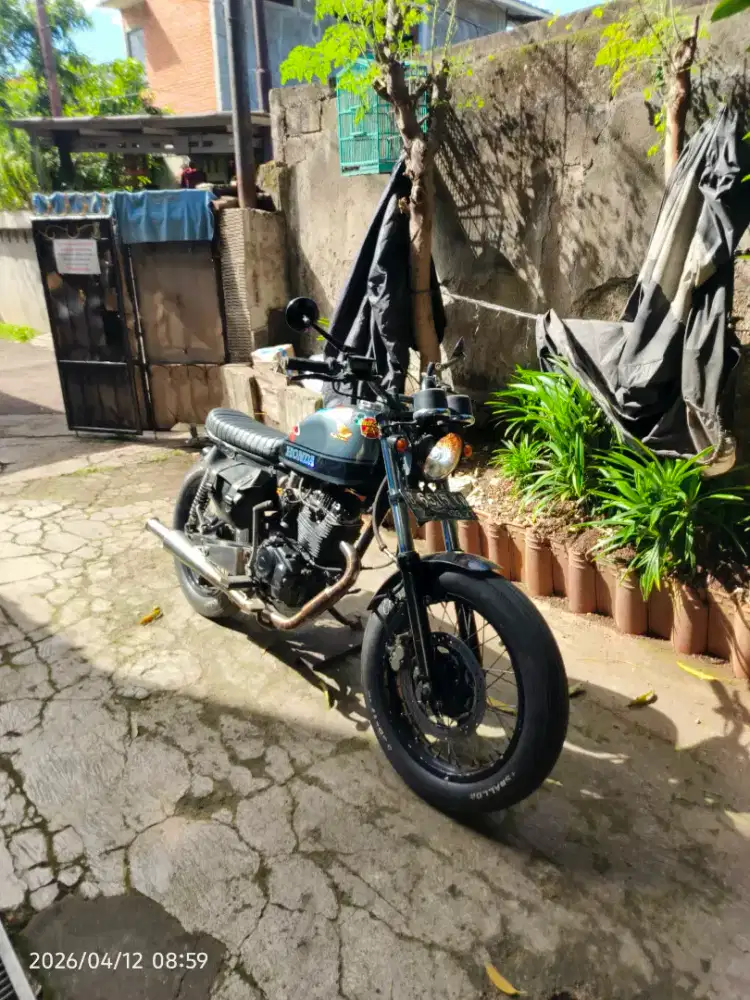 Motor Custom Bratsyle & Japstyle