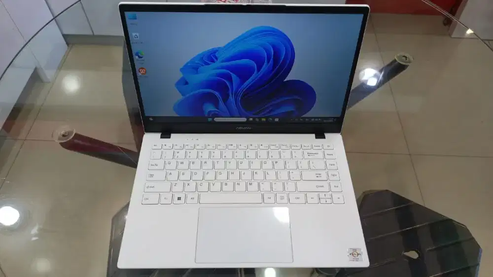 Jual laptop Advan ram 8 ssd 128 cash kredit tuker tambah laptop.