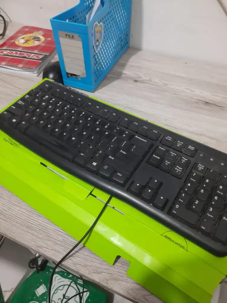 Keyboard Logitech Ori, Mulus, no minus