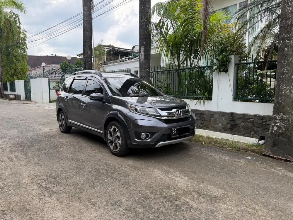 Honda BRV 1.5 type E automatic 2017 km 90rb