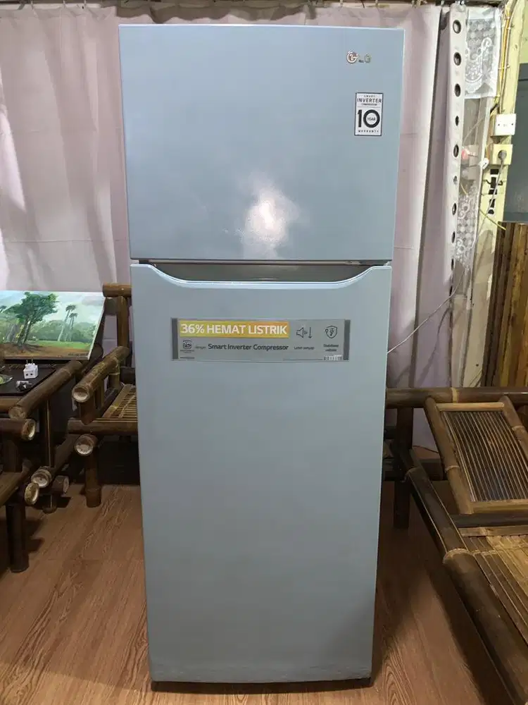 DIJUAL KULKAS 2 pintu inverter