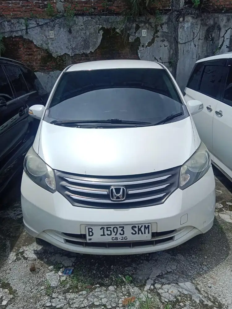 Honda Freed PSD AT 2010