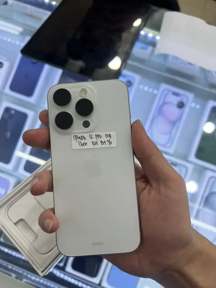 Iphone 15 Pro 128GB Ex Resmi Bli Bli (Full Original) Mullus