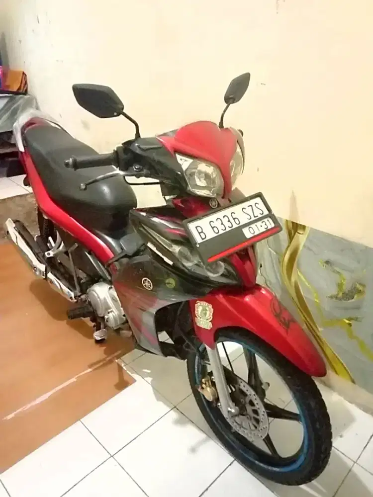 JUPITER Z 2011 LENGKAP
STATER TOPCER,, SEHAT
MESIN HALUS,, ORISINIL