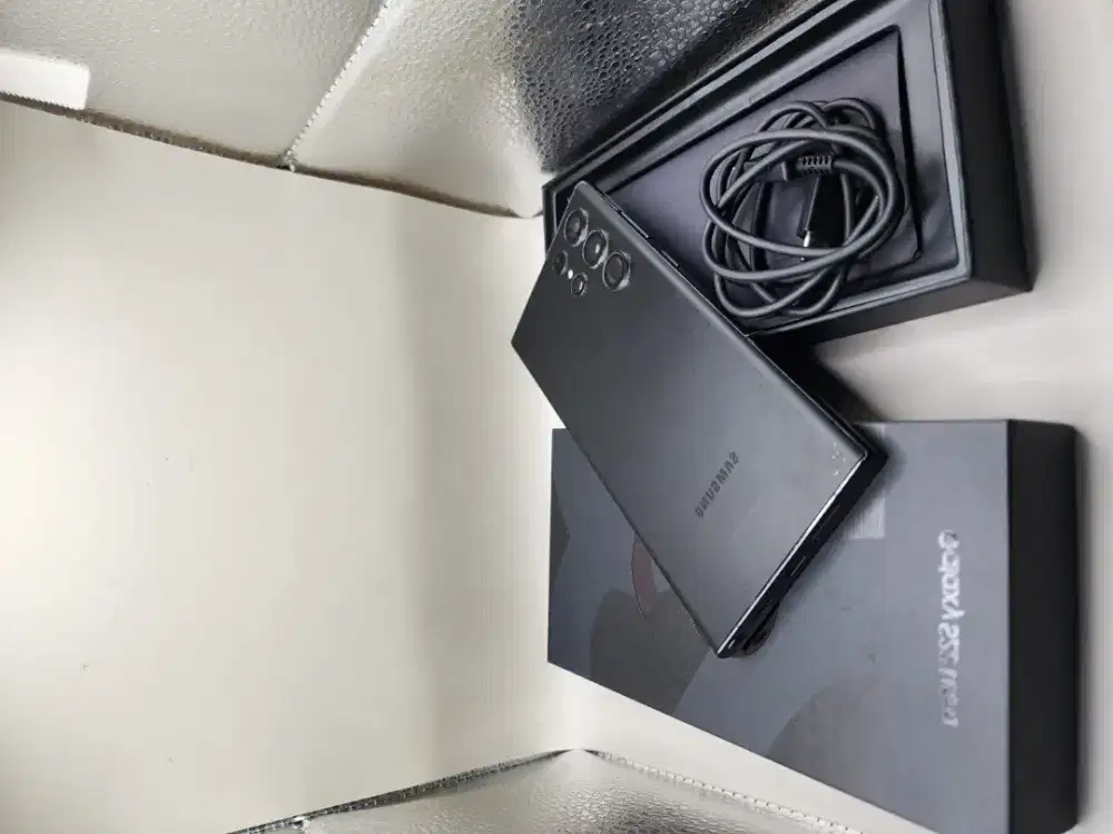 SAMSUNG S22 ULTRA 5G RAM 12/256GB ORIGINAL SEIN MULUS LIKE NEW NOMINUS