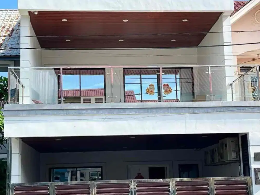 dijual perumahan mewah lokasi strategis dgn desain egent bgt