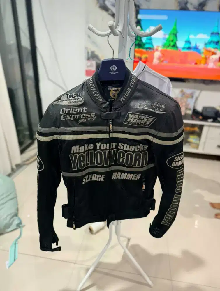 Jaket yellow corn size M