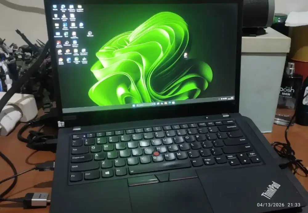 Thinkpad t14 Win 11 ryzen 5 pro 16/256gb