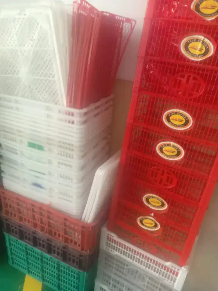 Keranjang buah bekas kelengkeng