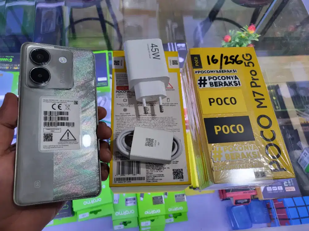 POCO M7 PRO 5G RAM 8+8/256GB 
LIKR NEW GARANSI RESMI INDONESIA