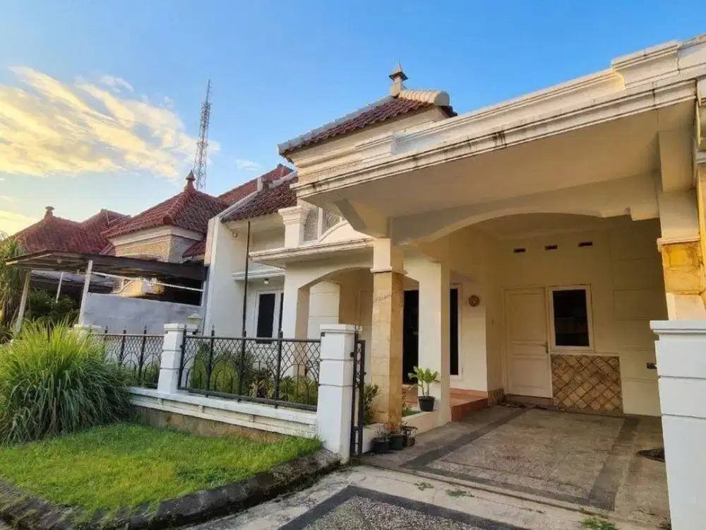 Dijual Rumah Kawasan Elit di Permata Jingga Lowokwaru Malang