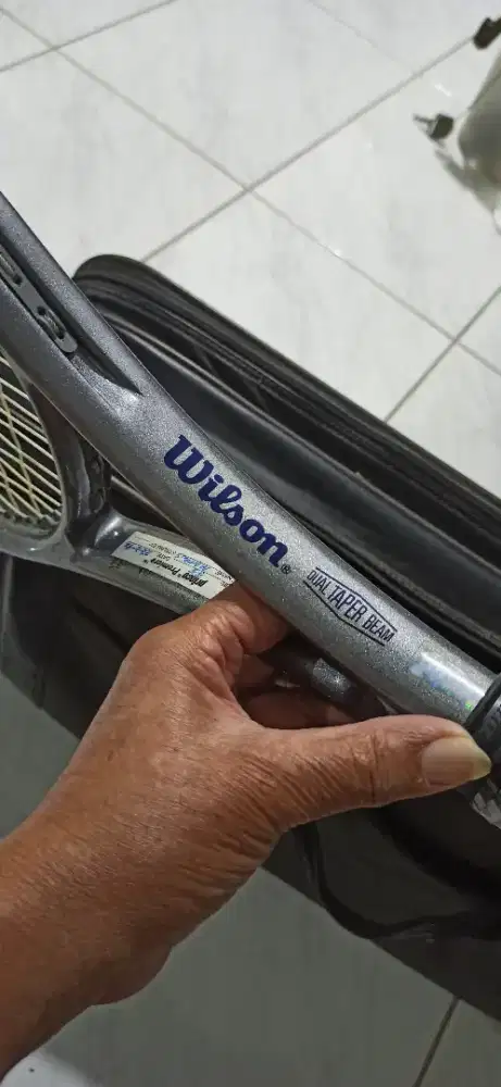 RAKET TENNIS WILSON PROFILE TOUR