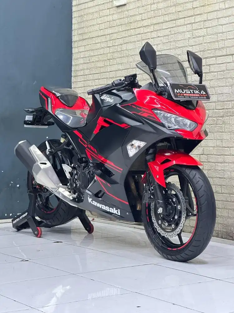 Kawasaki Ninja 250 ABS SE 2018 KM 10rb Asli Langka - Zaky Mustika