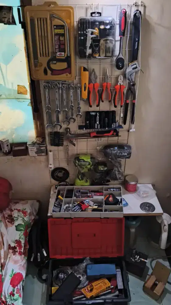 PERKAKAS SECOND TAPI RASA BARU