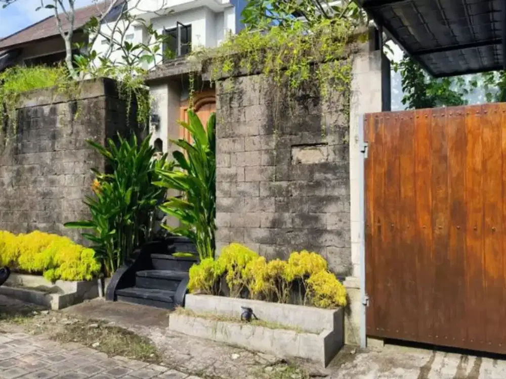 BALINESE MODERN STYLE VILLA DI MUMBUL NUSA DUA BADUNG