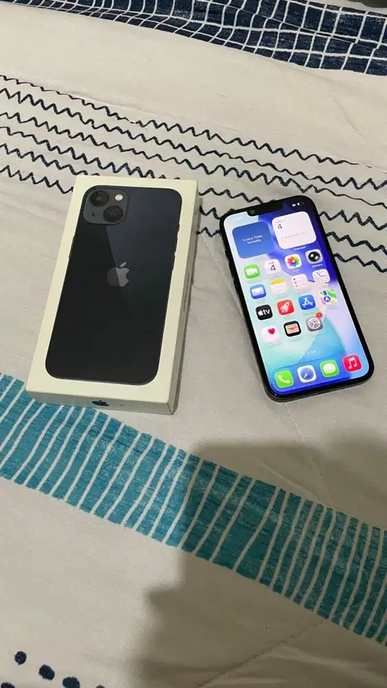 Jual iPhone 13 Midnight 128gb ex Digimap