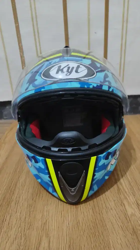 Helm KYT Xrocket