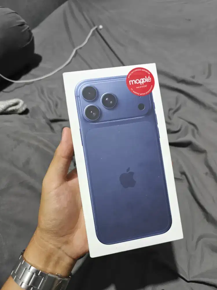 Iphone 17 promax 256 ( new segel )