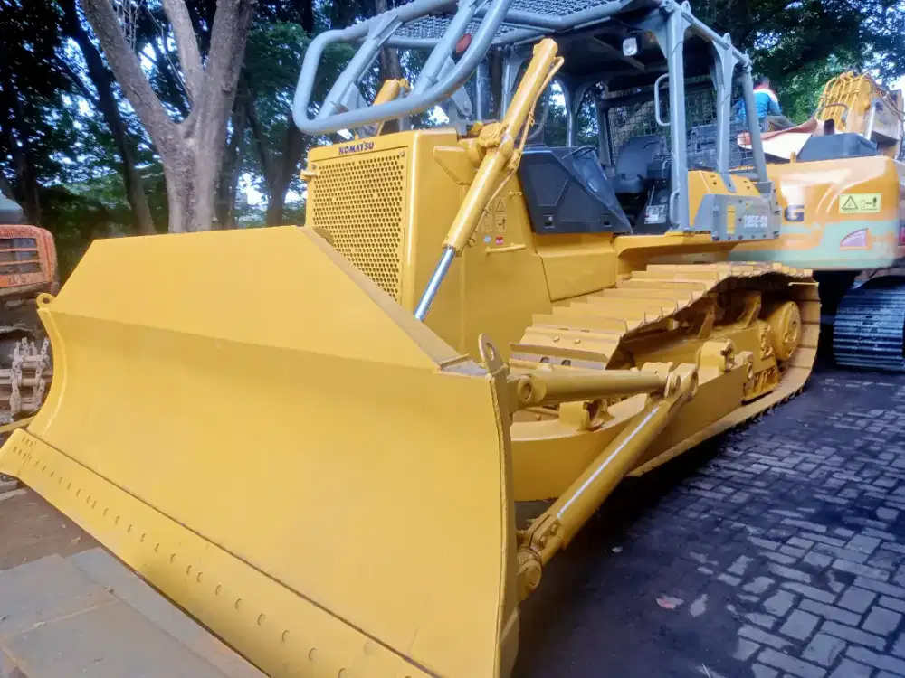 KOMATSU D85ESS-II 2019 ALAT BERAT BULL DOZER