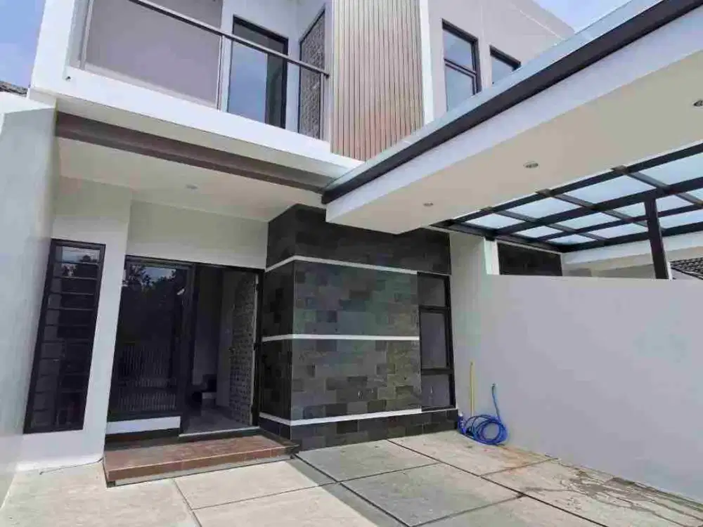 rumah baru 2lantai minimalis modern lokasi strategis di arcamanik bandung