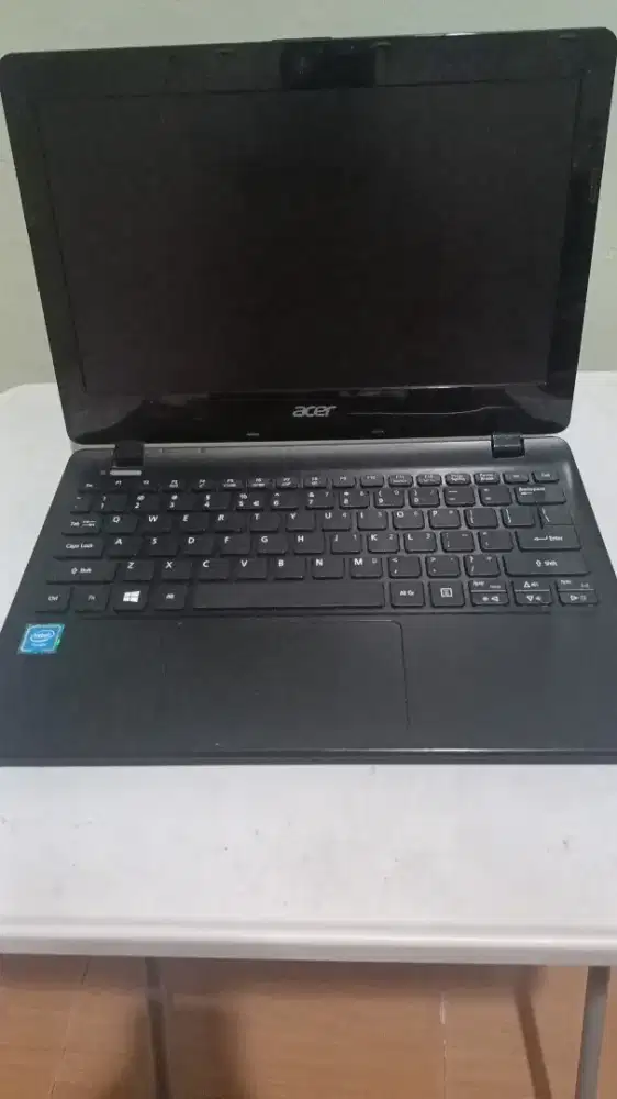 LAPTOP ACER JUAL SECOND