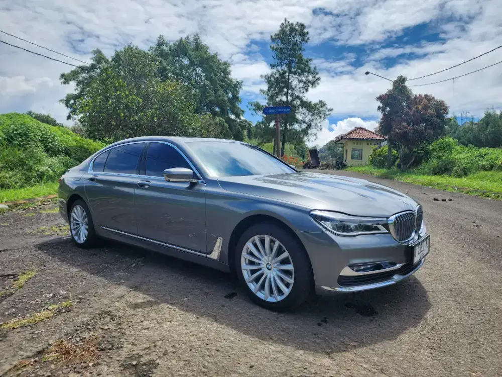 Jual cpt BMW 740Li 2016