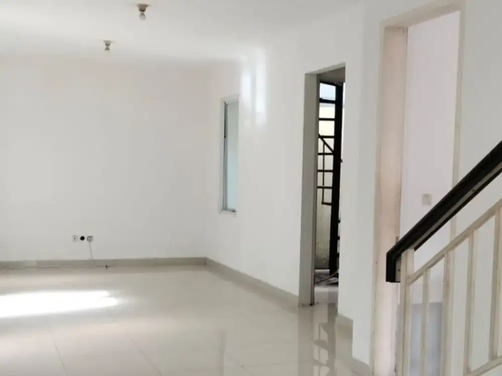 RUMAH SIAP HUNI CLUSTER FIORDINI GADING SERPONG