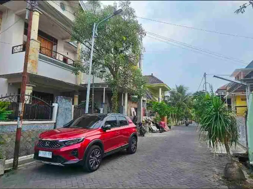 rumah huni atau direnov jadi kos elite di sigura gura sangat dekat kampus UB Brawijaya ITN UIN UM dan matos lingkungan ramai kos elite