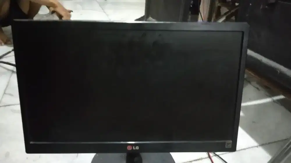 monitor led LG 20 inch