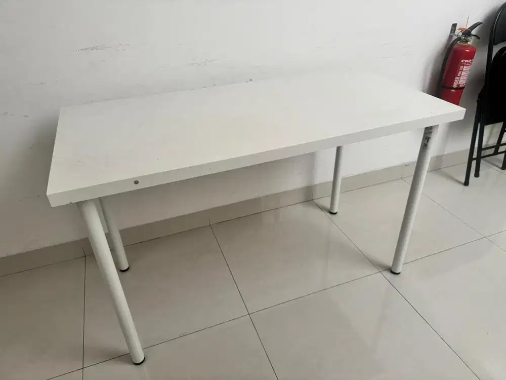Meja Aldis Ikea minimalis modern second terawat