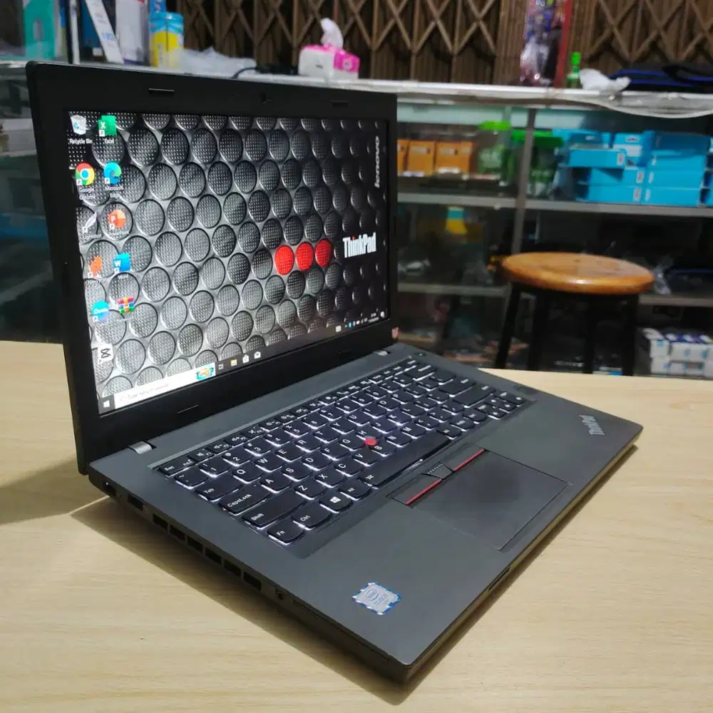 Lenovo Thinkpad Gaming VGA Nvidia ram 8gb ssd 512Gb Mulus