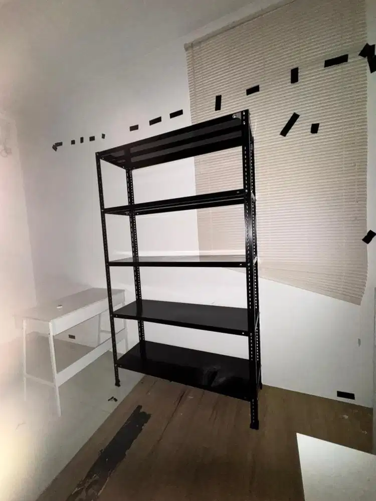 Rak Besi 5 tingkat hitam kokoh second toko kantor