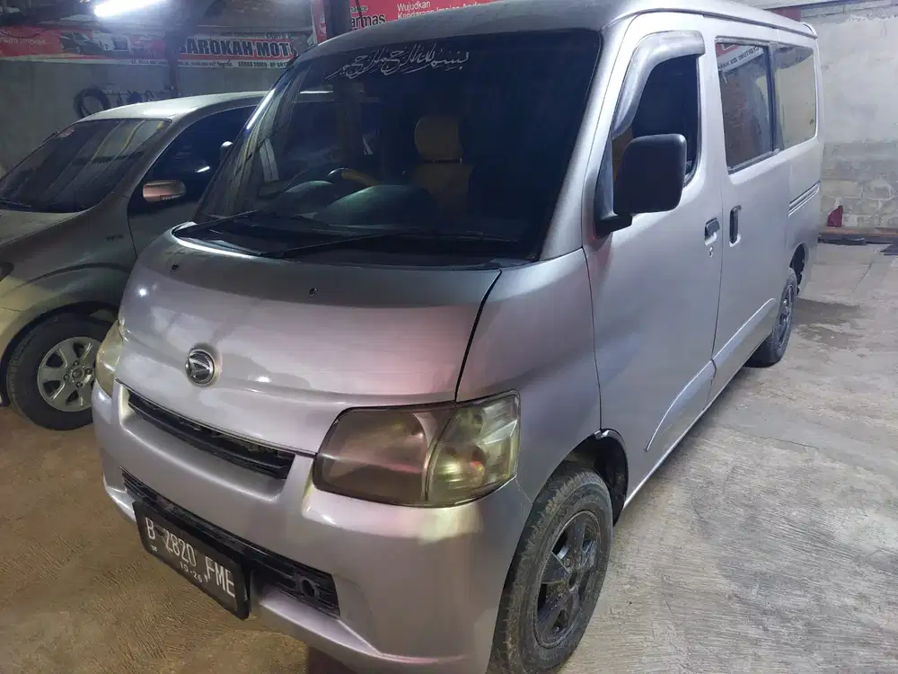 Daihatsu Gran max 2011 Bensin