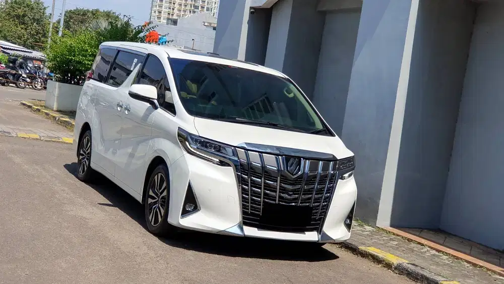 Toyota Alphard 2.5G TSS Pilot Seat White On Beige 2021 Like New Record