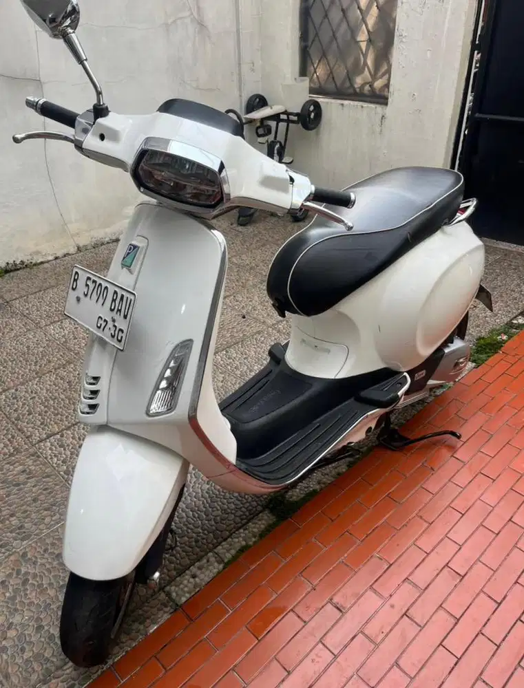VESPA SPRINT 150 iGET ABS FACELIFT 2020 (Jual BU)
