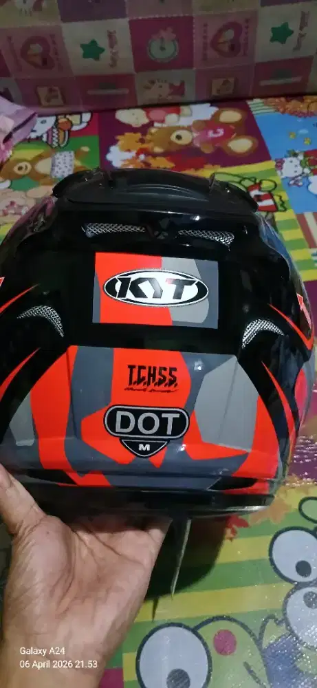 KYT GALAXY FLAT R MOTIF