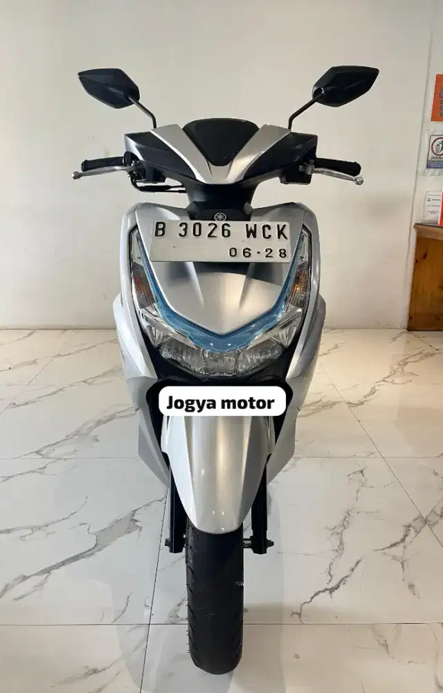 1 - YAMAHA FREEGO S TAHUN 2023