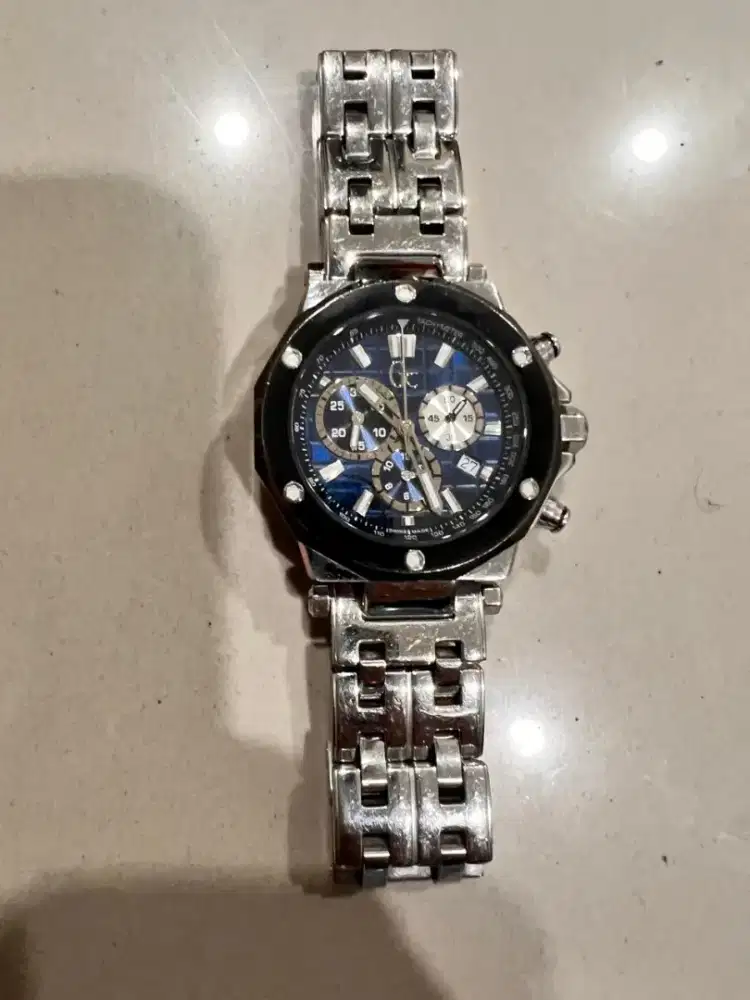 Jual Guess Collection GC X72027G7S