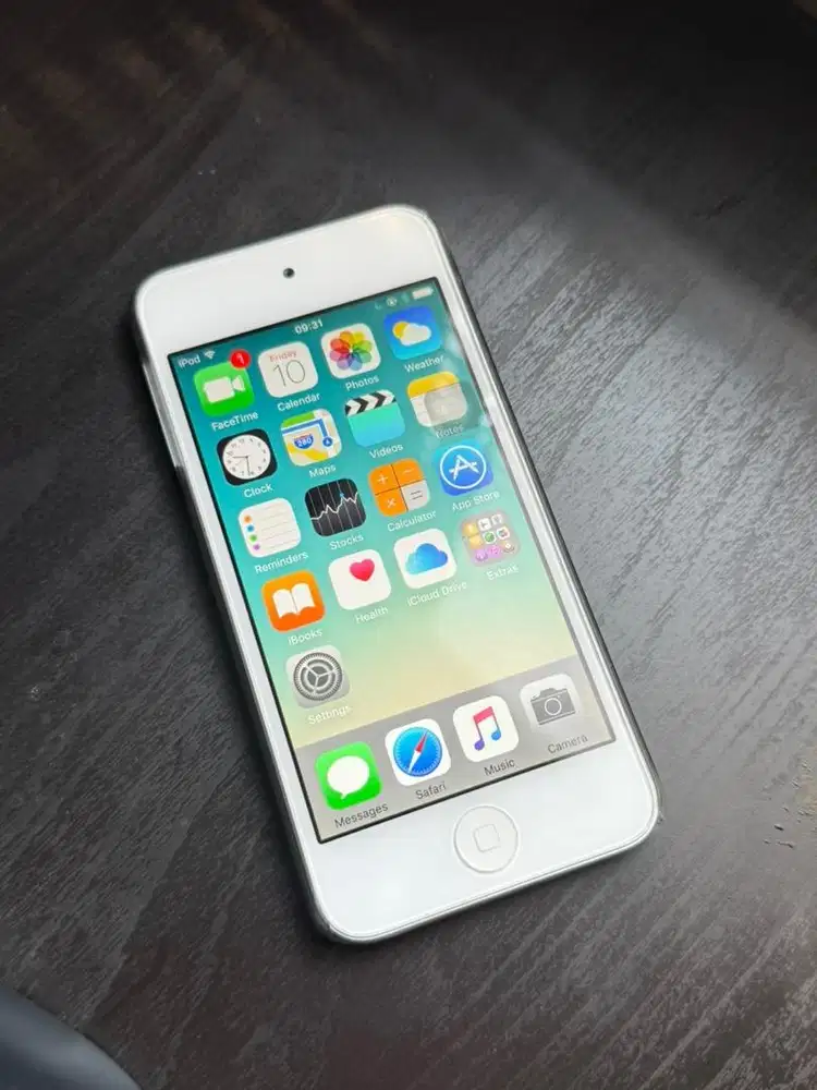 Ipod Touch Gen 5 Silver
