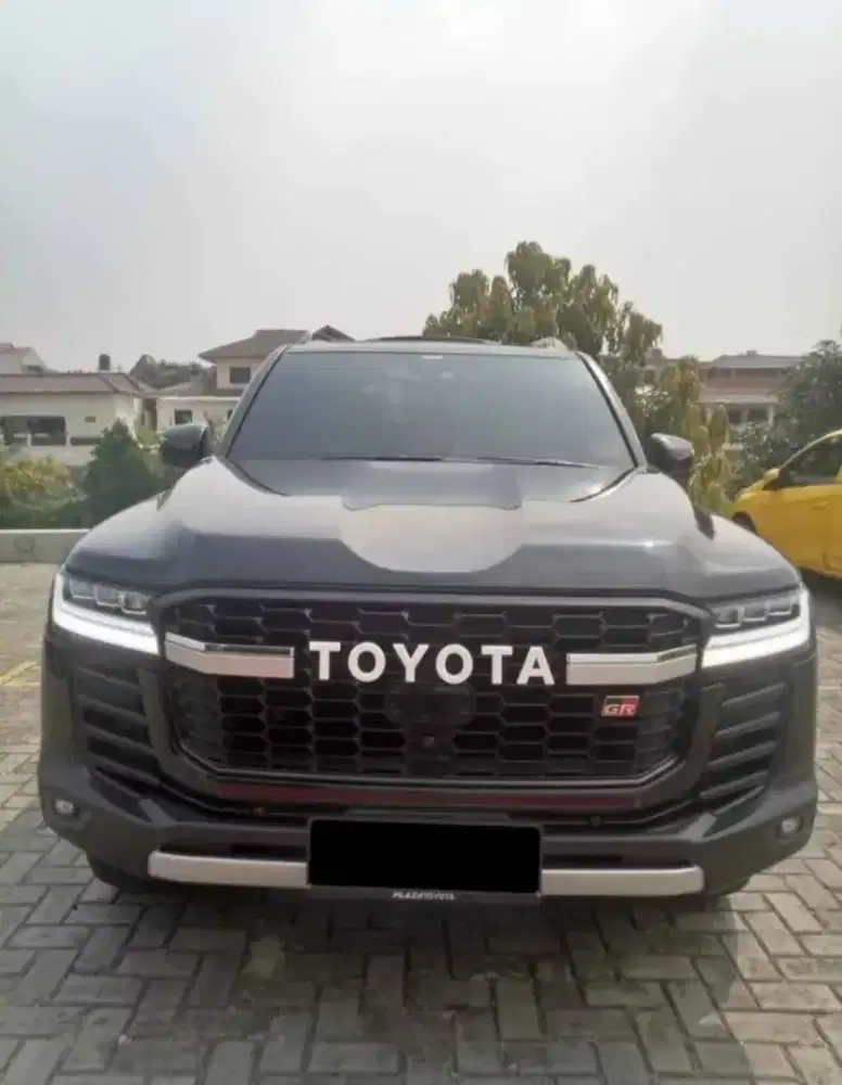 Toyota Landcruiser GRS 2024